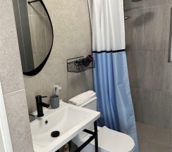 Семейный номер 4+4 (для 8-х гостей) в Snow Peaks