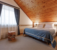 Боярский дом (цена за 8 гостей, включена русская баня 2 часа) в Горячие ключи