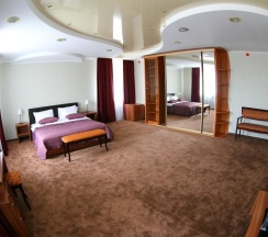 Апартаменты люкс (с завтраком) в Тамбовская