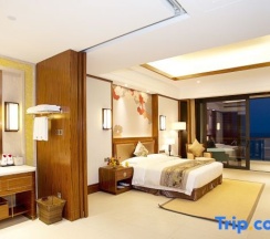Двухместный номер Standard с видом на море двуспальная кровать в Jinghai Hotel & Resort