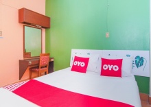 Двухместный номер Deluxe двуспальная кровать в OYO 534 Phasuk Hotel