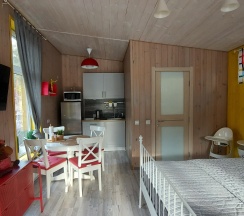 Двухместный номер с балконом в Manzerok house