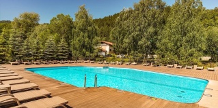 Белокуриха: Санаторий Аврора