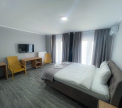 Улучшеный Семейный в Порт