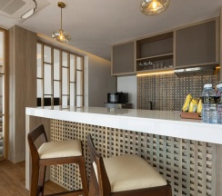 Люкс New с джакузи на крыше с 3 комнатами в Phunawa Resort