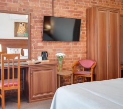 Номер полулюкс с 1 двуспальной кроватью в Rotas Hotels Group