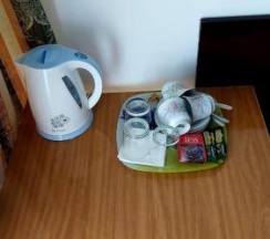 Номер стандарт с 1 односпальной и 1 двуспальной кроватью в Гостевой дом