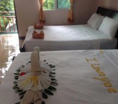 Номер Deluxe в Phi Phi Jungle Hill Bungalow