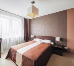 Апартаменты Superior c 1 комнатой с балконом и с красивым видом из окна в Комплекс апартаментов Комфорт