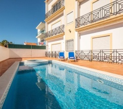 Апартаменты в 54 New Town Pool Garage near Beach