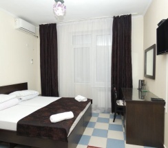 3х местный с балконом в Жемчужина