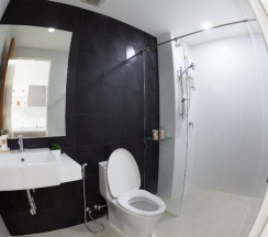 Номер Standard в Ozone Condotel Kata Beach