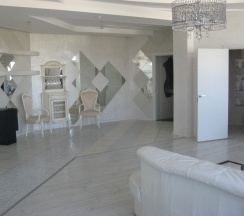 Номер люкс свадебный в Солнечный