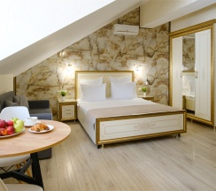 Апартаменты Комфорт в Амбассадор