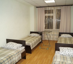 Кровать в общем номере в Натали