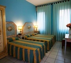 Трёхместный номер Standard в Hotel Ariston