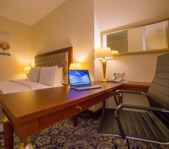 Двухместный номер двуспальная кровать в Ramada by Wyndham Almaty