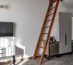 Стандарт с лесенкой в Велья