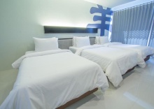 Четырёхместный номер Standard в Baba House Phuket Hotel