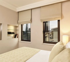 Люкс c 1 комнатой с красивым видом из окна в Aphrodite Hills Hotel