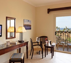 Двухместный номер Comfort 2 отдельные кровати в Three Corners Sunny Beach Resort