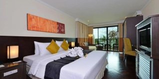 Муанг: Курортный отель Panwa Beach Resort Phuket