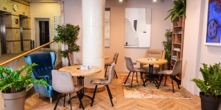 Ставрополь: Отель Azimut Отель Ставрополь