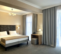 Джуниор Сюит Плюс в Derbent Premium