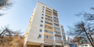 Владивосток: Апартаменты Уютные студии на проспекте 100-летия Владивостока 147