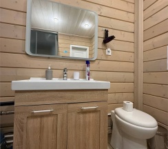 Хаусбот 2 в Времена Года