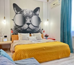 № 11 (Самая большая кровать Kingsize Bed) в Home