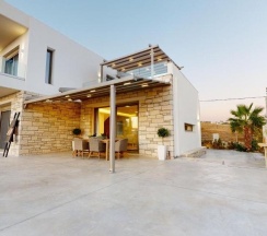 Вилла с 2 комнатами в 3 Muses Luxury Villas