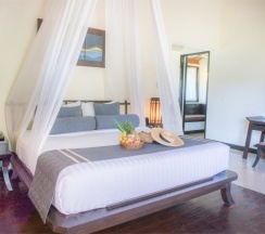 Двухместный люкс Gold Pool Access двуспальная кровать в Курортный отель Chada Lanta Beach Resort