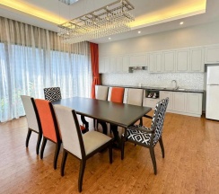 Вилла Tropicana с 3 комнатами рядом с пляжем в Vinpearl Resort & Spa Nha Trang Bay