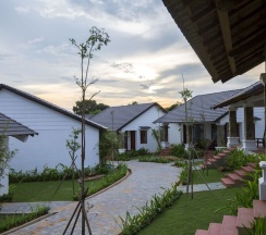 Номер Premium с видом на бассейн в Santa Garden Resort
