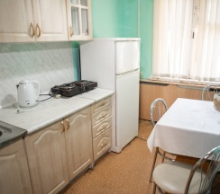 Четырёхместный коттедж с 2 комнатами с балконом в Лесные поляны