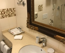 Джуниор сьют в Высоцкий