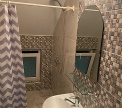 Номер полулюкс семейный в Диана