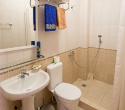 Две односпальные кровати, второй этаж в Ленивый тюлень