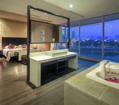Люкс с видом на сад в Guangdong Nanmei Osotto Hotel