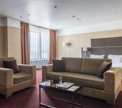 Полулюкс в Cosmos Izhevsk Hotel