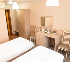 Бизнес с двумя раздельными кроватями в Амакс