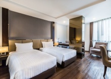 Двухместный номер Deluxe 2 отдельные кровати в SureStay Plus Hotel by Best Western Sukhumvit 2