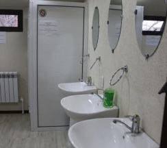 Кровать в общем номере в National Hostel