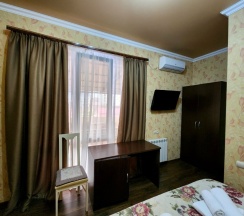 Двухместный номер Standard рядом с пляжем двуспальная кровать в Тропики