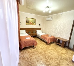 Двухкомнатный семейный четырехместный с балконом в Атриум