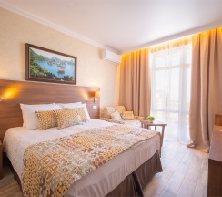 Стандарт с балконом и видом на море в Капкана Бэй-Плаза