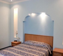 Номер стандарт с 1 двуспальной кроватью в Золотой лев