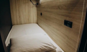Кровать в 4-местном общем номере (без окна) в Dream hostel