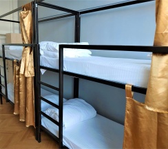 6-местный номер №411 в Bla Bla Hostel